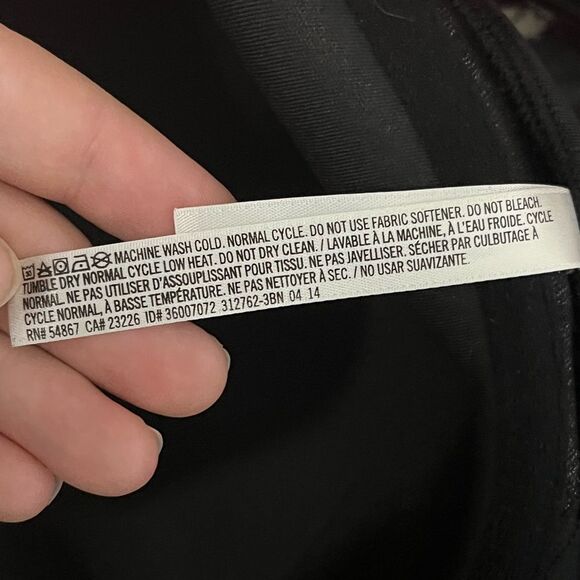 Victoria Secret VSX Knockout Black/Gray Front Zip Padded Sports Bra Size 34DDD - Picture 8 of 10